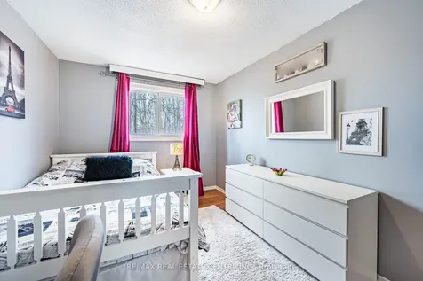 7 Morley Crescent Brampton ON L6S 3K8