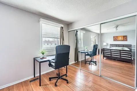 7 Morley Crescent Brampton ON L6S 3K8