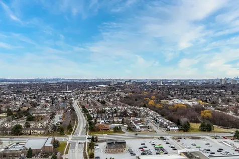 7 Morley Crescent Brampton ON L6S 3K8