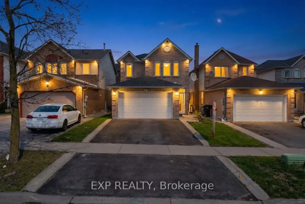 35 Trammell Lane Brampton ON L6Y 4J3
