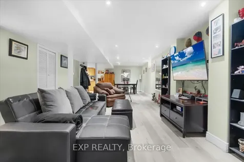 35 Trammell Lane Brampton ON L6Y 4J3
