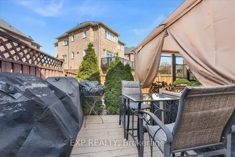 35 Trammell Lane Brampton ON L6Y 4J3