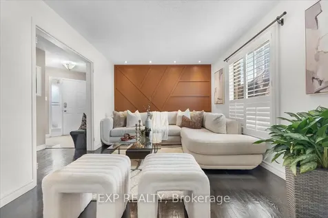 35 Trammell Lane Brampton ON L6Y 4J3
