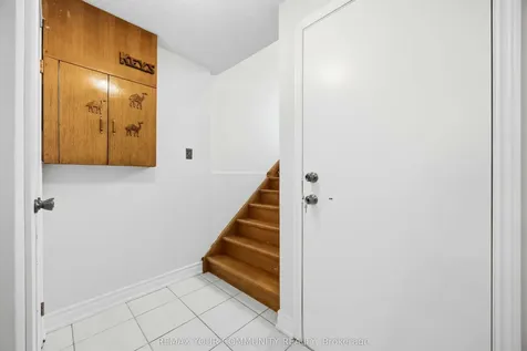 30 John Lindsay Court Toronto ON M3L 2K1