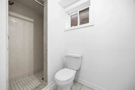 30 John Lindsay Court Toronto ON M3L 2K1