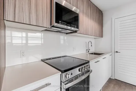 225 Veterans Drive Brampton ON L5E 2G4