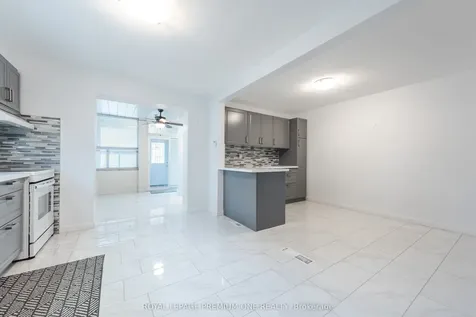 63 Haverson Boulevard Toronto ON M6M 3J8