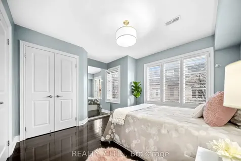 44 Furrow Lane Toronto ON M8Z 0A3