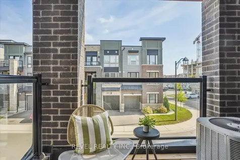 3038 Blacktusk Common Oakville ON L6H 7E3