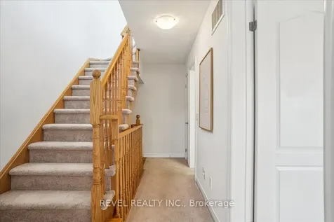 3038 Blacktusk Common Oakville ON L6H 7E3
