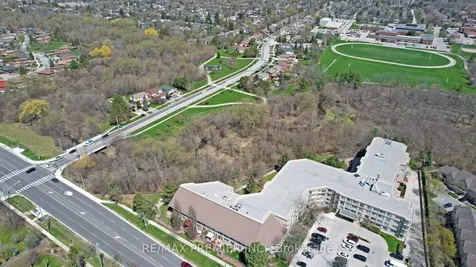 8351 Mclaughlin Road Brampton ON L6Y 4H8
