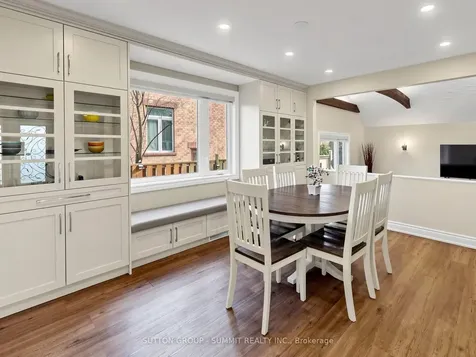3485 Cawthra Road Mississauga ON L5A 2X9