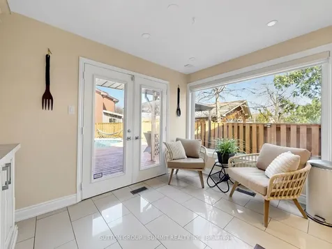 3485 Cawthra Road Mississauga ON L5A 2X9