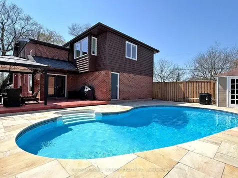 3485 Cawthra Road Mississauga ON L5A 2X9