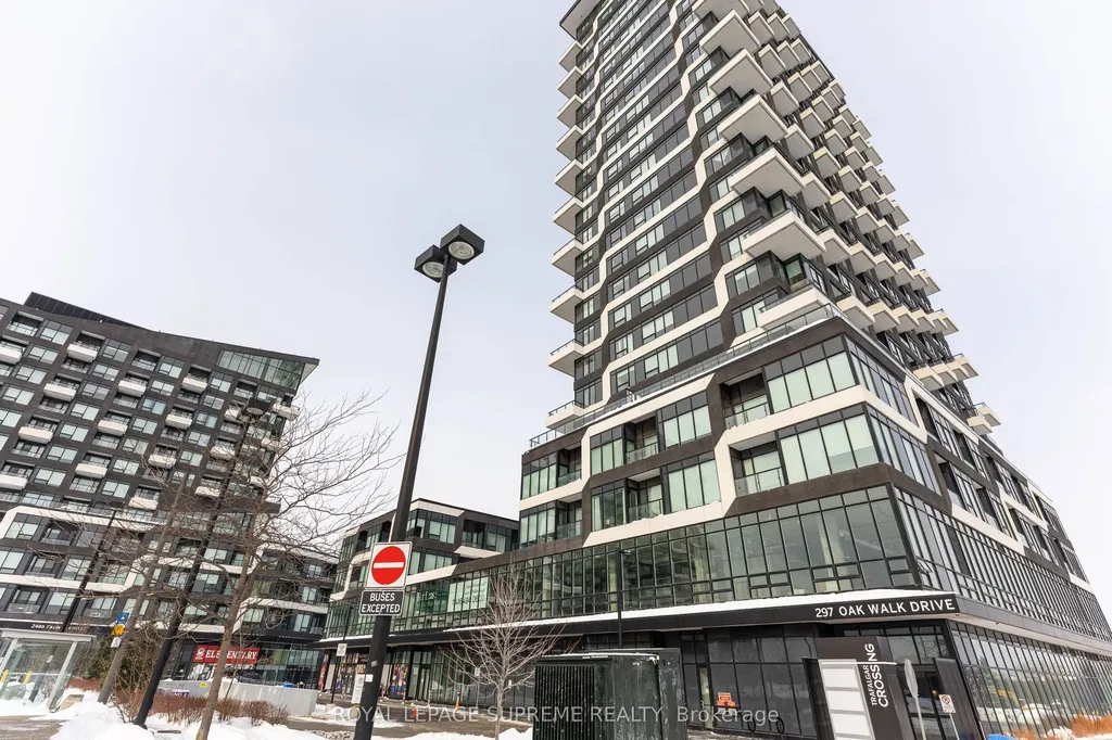297 Oak Walk Drive Oakville ON L6H 3R6