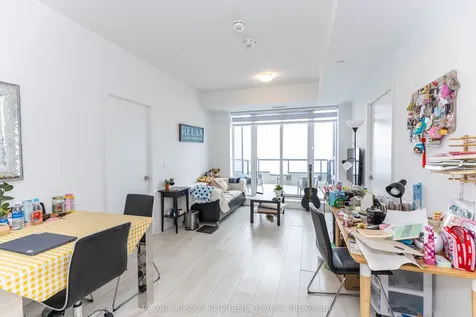 297 Oak Walk Drive Oakville ON L6H 3R6