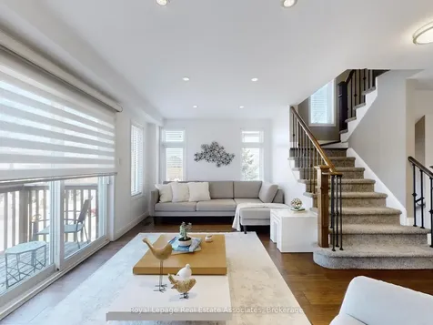 7114 Chatham Court Mississauga ON L5N 8R1