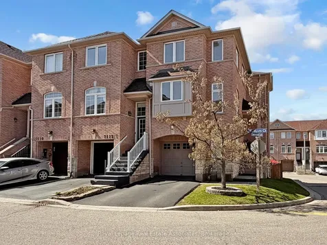 7114 Chatham Court Mississauga ON L5N 8R1