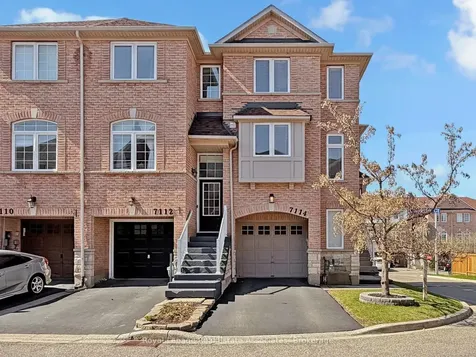 7114 Chatham Court Mississauga ON L5N 8R1