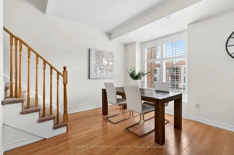 2420 Baronwood Drive Oakville ON L6M 0X6