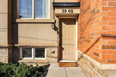 2420 Baronwood Drive Oakville ON L6M 0X6