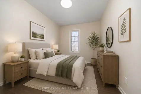 8 Oak Gardens Court Brampton ON L6R 2Y6