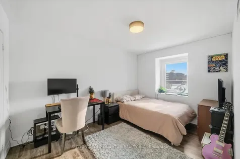 2375 Truscott Drive Mississauga ON L5J 0A9