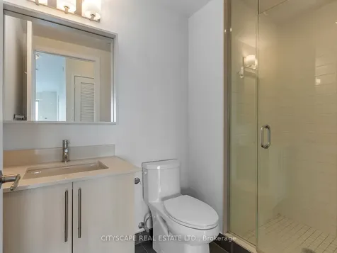 4633 Glen Erin Drive Mississauga ON L5M 0Y6