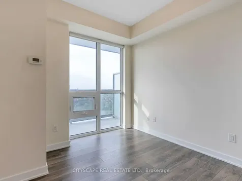 4633 Glen Erin Drive Mississauga ON L5M 0Y6