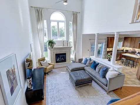2301 Hertfordshire Way Oakville ON L6H 7M5