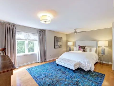 2301 Hertfordshire Way Oakville ON L6H 7M5