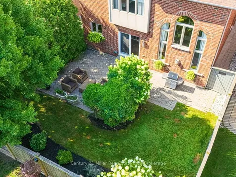 2301 Hertfordshire Way Oakville ON L6H 7M5