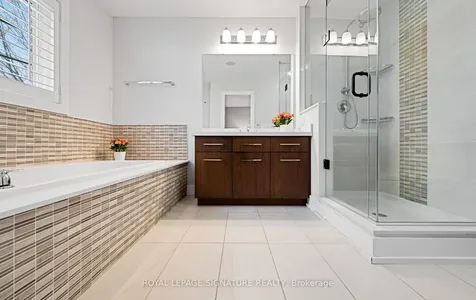 2086 Ghent Avenue Burlington ON L7R 1Y3