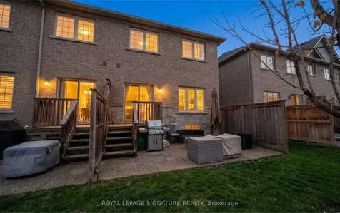 2086 Ghent Avenue Burlington ON L7R 1Y3