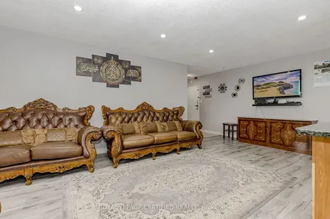 3577 Derry Road E Mississauga ON L4T 1B3