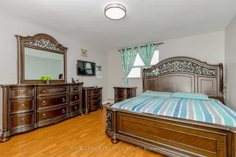 3577 Derry Road E Mississauga ON L4T 1B3