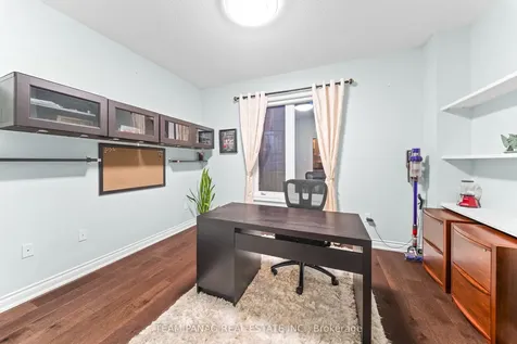 39 Dalmeny Drive Brampton ON L6X 2Y4