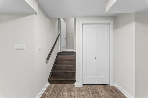 39 Dalmeny Drive Brampton ON L6X 2Y4