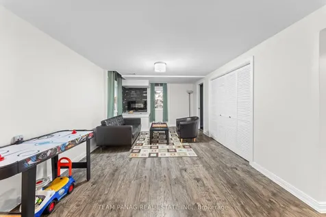 39 Dalmeny Drive Brampton ON L6X 2Y4
