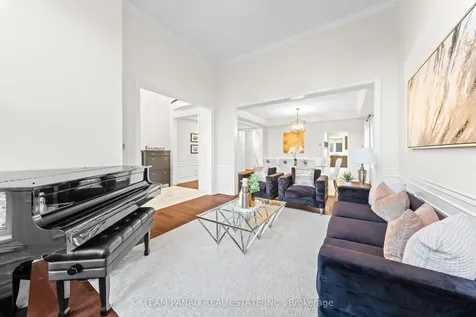 39 Dalmeny Drive Brampton ON L6X 2Y4