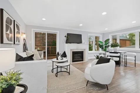 431 Beresford Avenue Toronto ON M6S 3B6