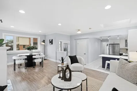 431 Beresford Avenue Toronto ON M6S 3B6