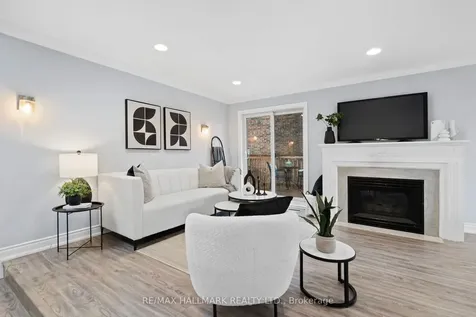 431 Beresford Avenue Toronto ON M6S 3B6