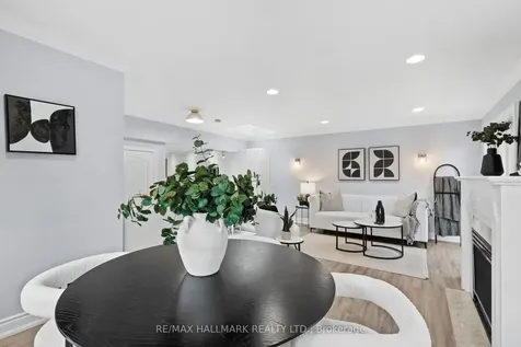 431 Beresford Avenue Toronto ON M6S 3B6