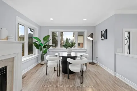 431 Beresford Avenue Toronto ON M6S 3B6