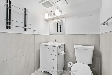 431 Beresford Avenue Toronto ON M6S 3B6