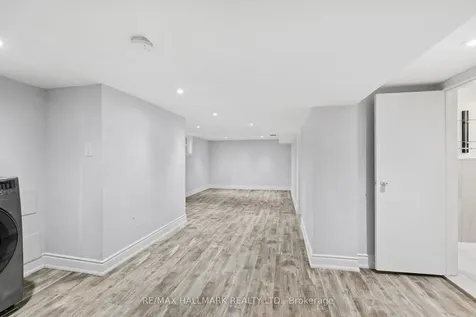 431 Beresford Avenue Toronto ON M6S 3B6