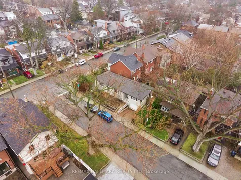 431 Beresford Avenue Toronto ON M6S 3B6