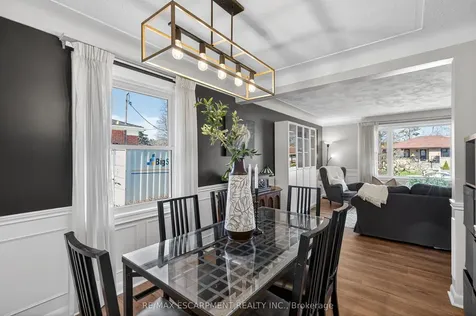 1055 Shepherd's Drive Burlington ON L7T 3R4