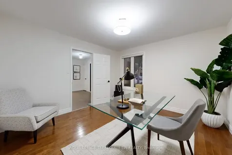 8 Chalmers Court Brampton ON L6Z 3G9